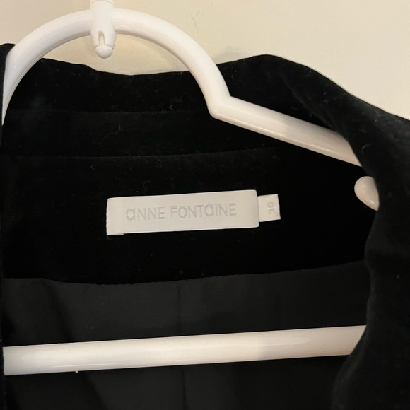 Anne Fontaine Velvet Button Up Jacket. - Picture 8 of 9